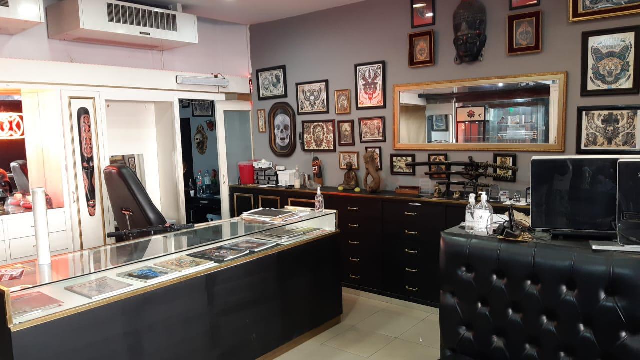 Trabajo real de Old Mystic Tattoo Studio
